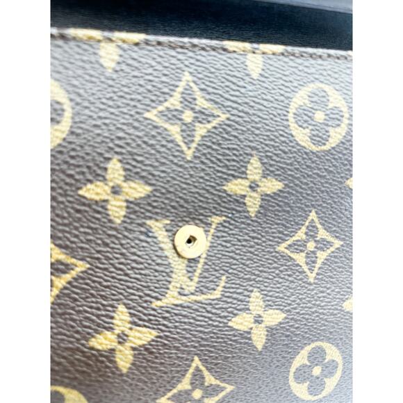 Vintage Louis Vuitton Passport Travel Monogram Wallet Converted Crossbody - Picture 8 of 16